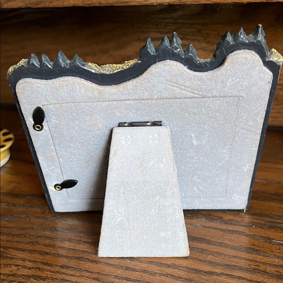 Rustic Nature-Inspired Photo Frame - Picture 2 of 2